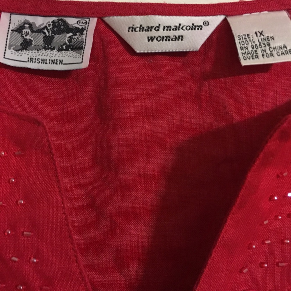 Stunning Red Beaded Linen Top - Picture 4 of 4